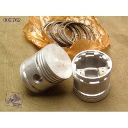 Pistons with rings, M72,...