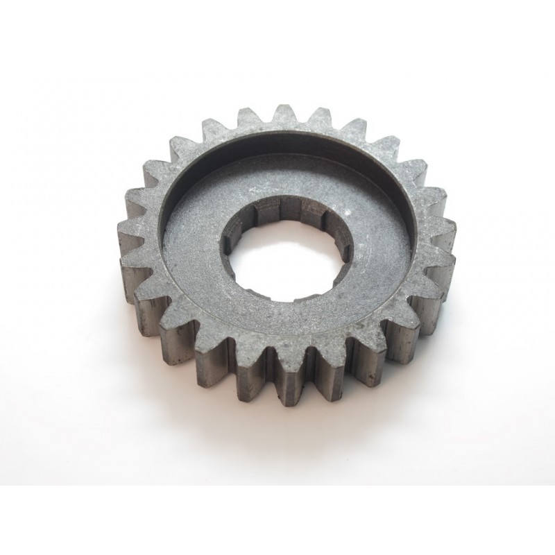 Rear drive output gear MB750/MB650/MT16